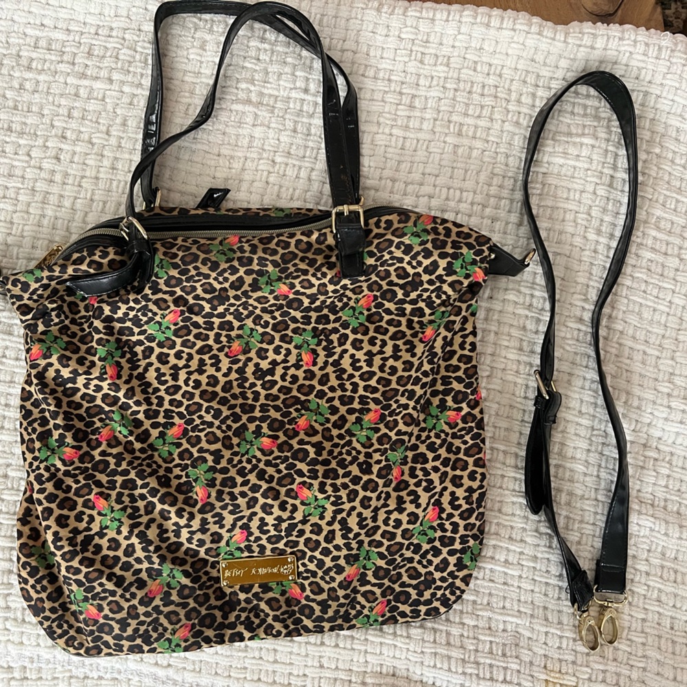 Betsy Johnson leopard print purse